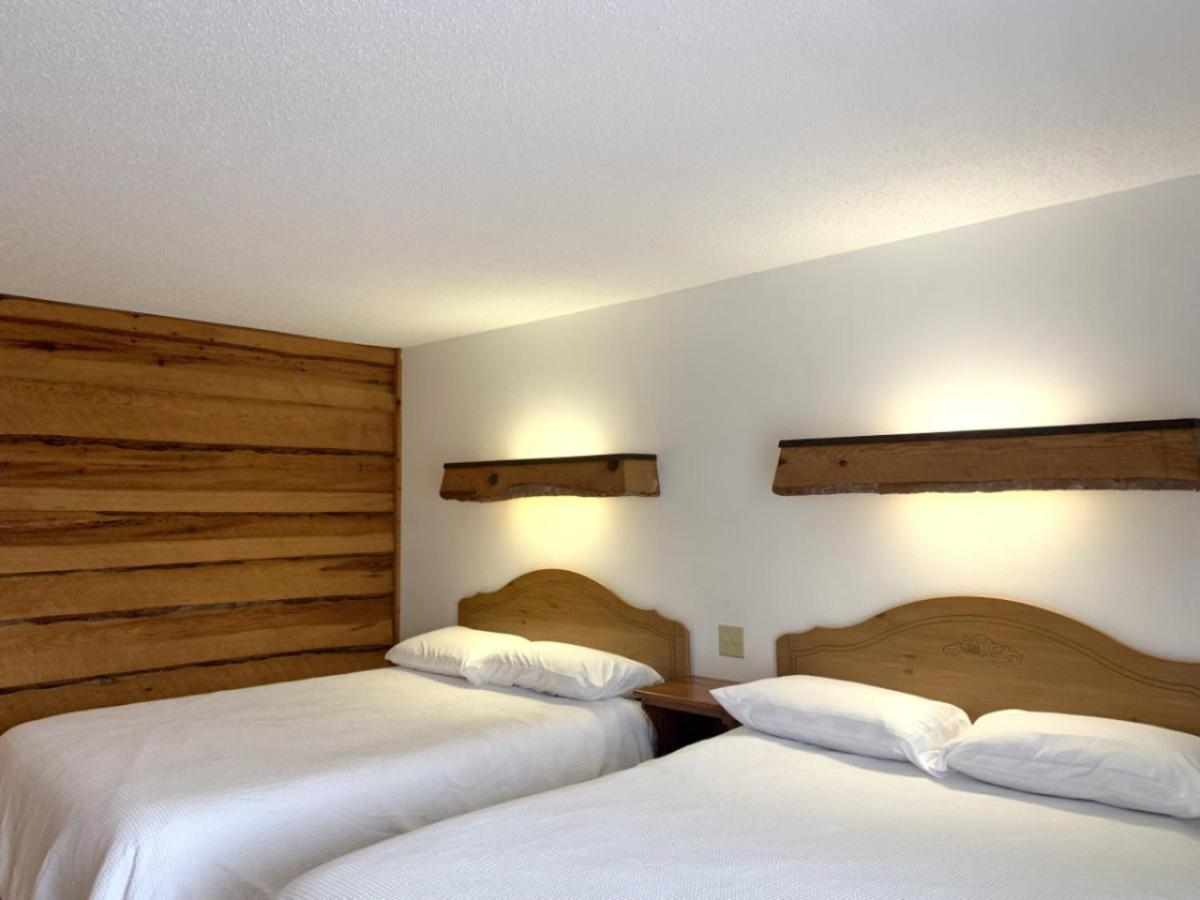 Bridge Inn Tomhawk - 2Nd Floor, 1 King Size Bed, Balcony, River View Tomahawk Exterior foto
